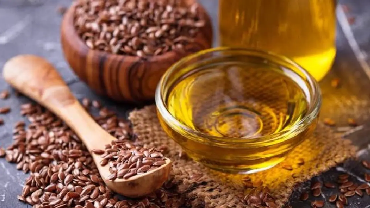 তিসির তেলে রয়েছে বহু উপকার, জেনে নিন কীভাবে ব্যবহার করবেন এই তেল তিসির তেলে রয়েছে বহু উপকার, জেনে নিন কীভাবে ব্যবহার করবেন এই তেল