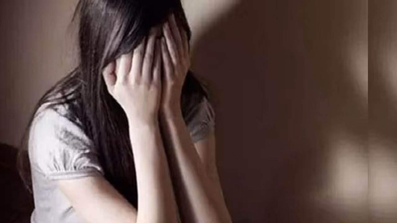 করোনা সারিয়ে দেওয়ার 'নিদান দিয়ে' বালিকাকে গণধর্ষণ, ২ নাবালক অভিযুক্ত গ্রেফতার