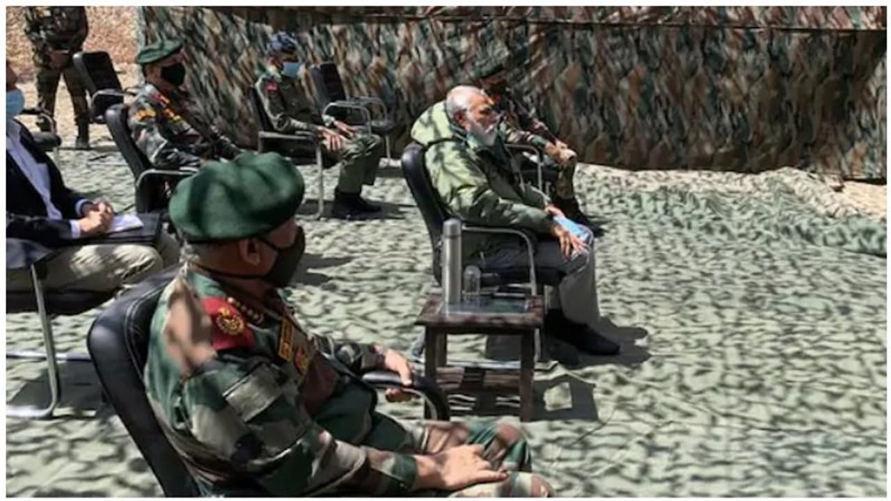 #Unmaskingchina லடாக் எல்லைப்பகுதிக்கு சென்ற பிரதமர் மோடி... படபடக்கும் சீனா..! #Unmaskingchina லடாக் எல்லைப்பகுதிக்கு சென்ற பிரதமர் மோடி... படபடக்கும் சீனா..!