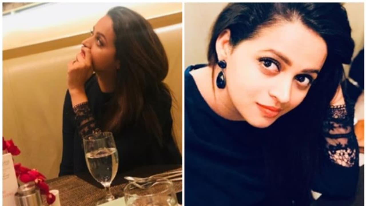 'ഇവിടെയൊന്നും കിട്ടിയില്ല', ഫോട്ടോ പങ്കുവെച്ച് ഭാവന 'ഇവിടെയൊന്നും കിട്ടിയില്ല', ഫോട്ടോ പങ്കുവെച്ച് ഭാവന