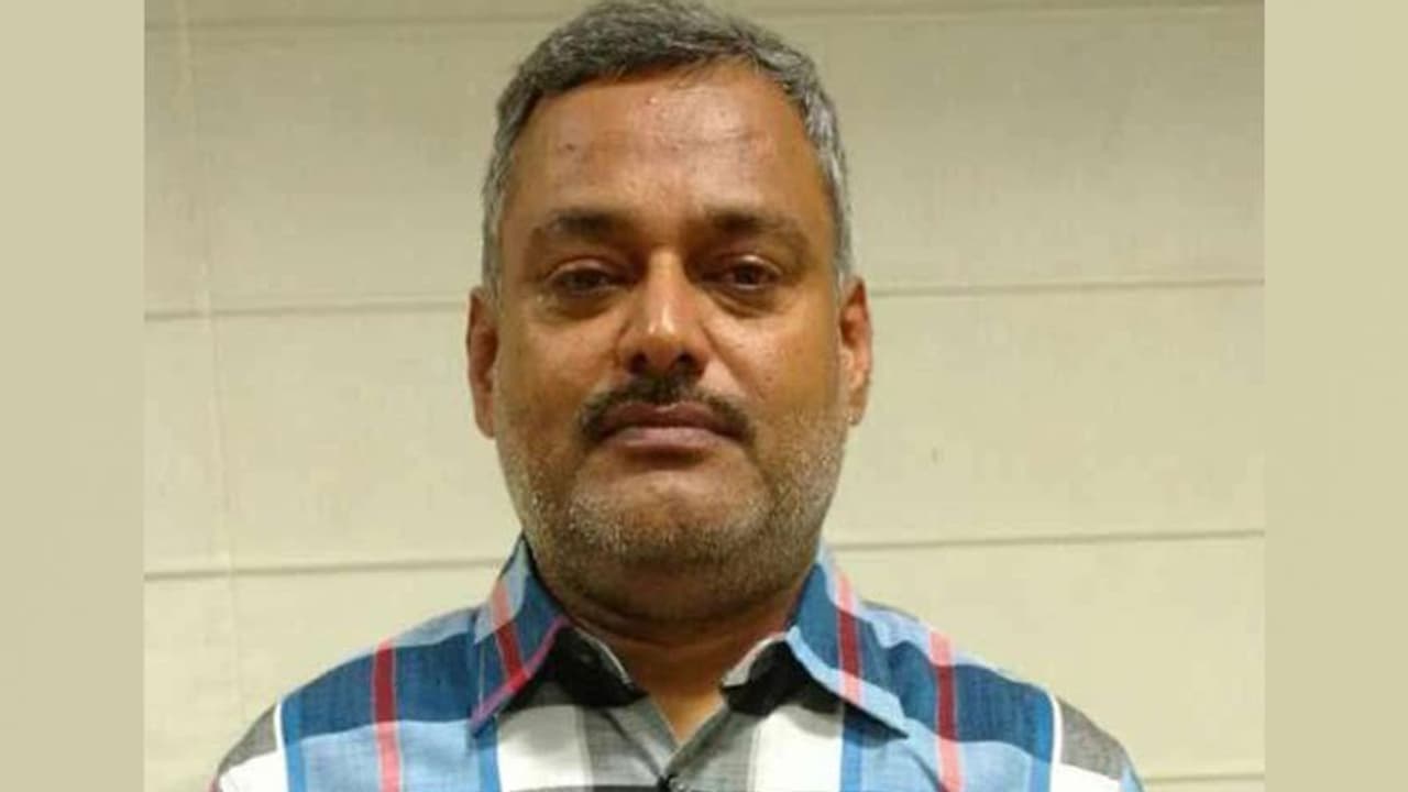 പൊലീസുകാരെ കൊലപ്പെടുത്തിയ കേസ്: വികാസ് ദുബൈ നേപ്പാളിലേക്ക് കടക്കാൻ ശ്രമിക്കുന്നതായി സംശയം