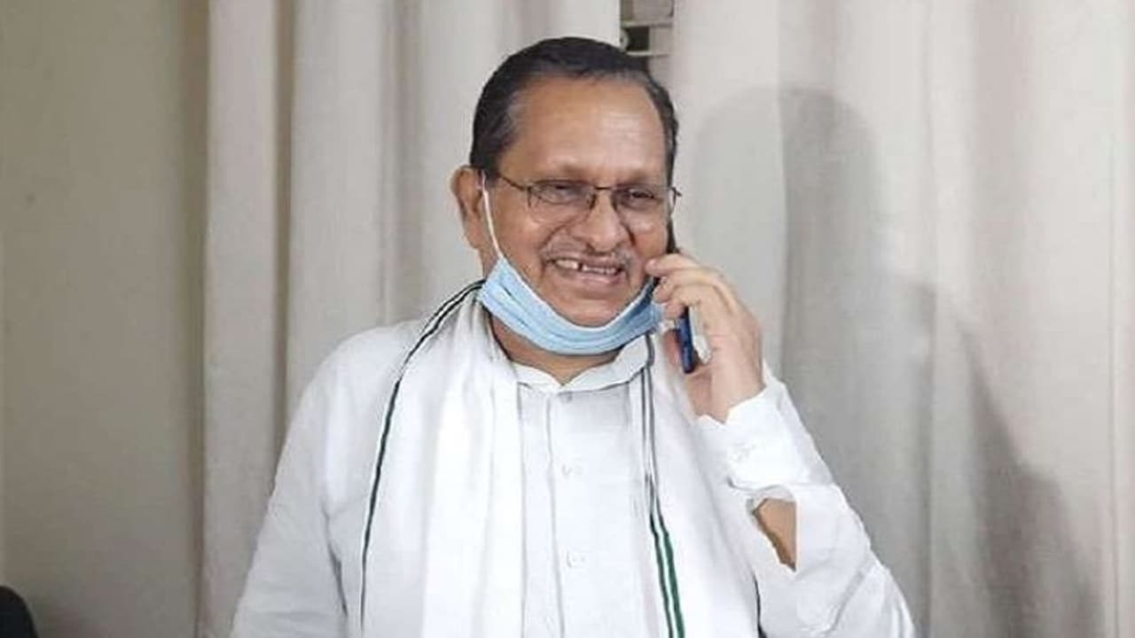 बिहार विधान परिषद के सभापति उनकी पत्नी समेत परिवार के 7 सदस्य कोरोना से संक्रमित, मरीजों की संख्या 11 हजार पार बिहार विधान परिषद के सभापति उनकी पत्नी समेत परिवार के 7 सदस्य कोरोना से संक्रमित, मरीजों की संख्या 11 हजार पार