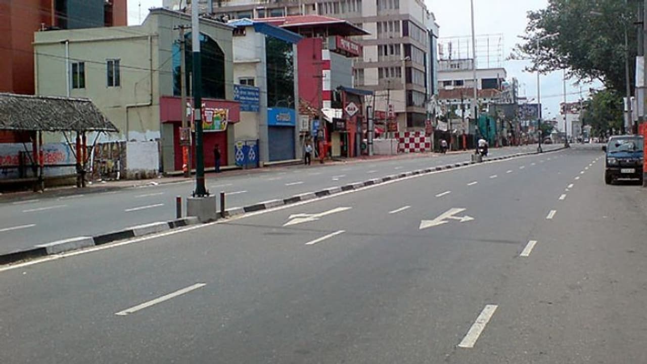 ട്രിപ്പിള്‍ ലോക്ഡൗണ്‍: തിരുവനന്തപുരം നഗരത്തിലേയ്ക്കുള്ള എല്ലാ റോഡുകളും അടയ്ക്കും