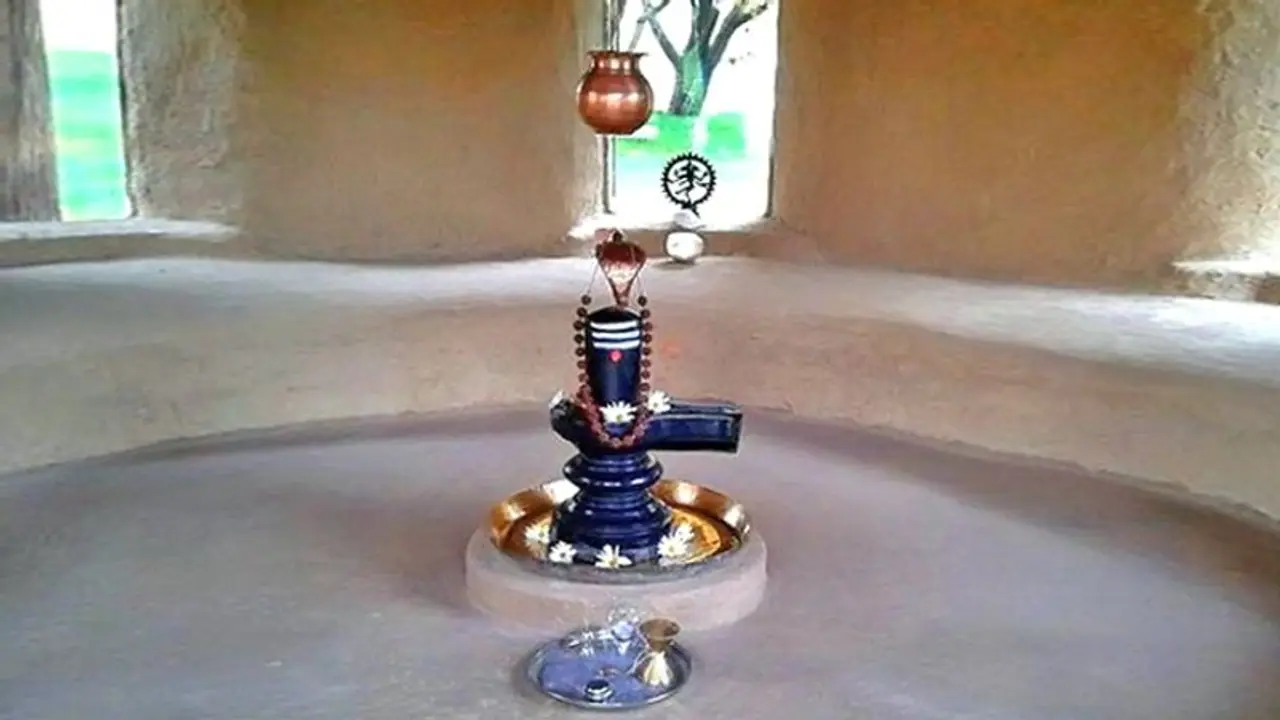 सावन: कम समय में बिना मंत्रों के भी कर सकते हैं शिवजी की पूजा, मिलेगा पूरा फल