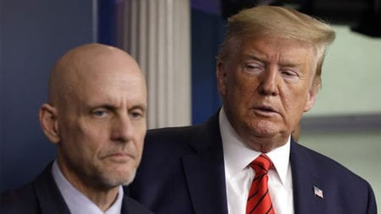 கொரோனாவுக்கு தடுப்புமருந்து எப்போது தயாராகும் என்பதை கூற முடியாது..! அமெரிக்க மருந்துகள் நிர்வாக ஆணையர் அதிரடி