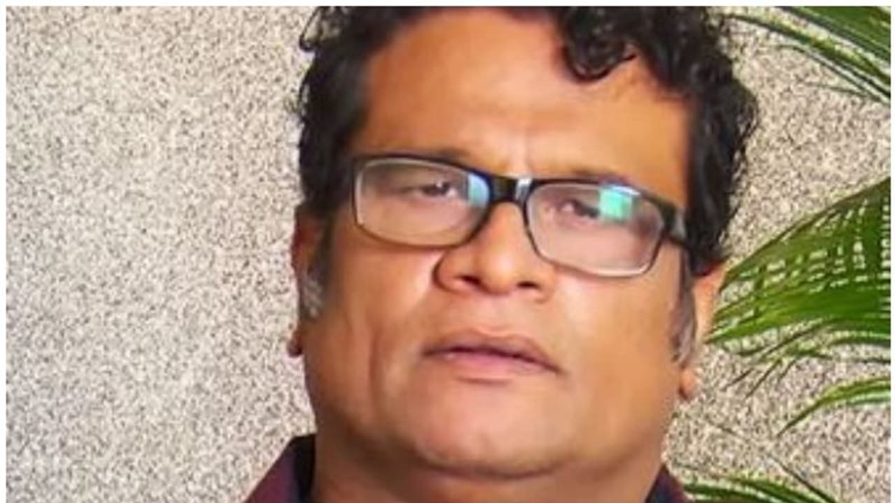 പൊരിച്ച മീൻ കഷണങ്ങൾ നമുക്ക് കിട്ടാതാവുമ്പോൾ മാത്രമല്ല നീതി ഇല്ലാതാവുന്നത്, വിമര്ശിച്ച് ഹരീഷ് പേരടി പൊരിച്ച മീൻ കഷണങ്ങൾ നമുക്ക് കിട്ടാതാവുമ്പോൾ മാത്രമല്ല നീതി ഇല്ലാതാവുന്നത്, വിമര്ശിച്ച് ഹരീഷ് പേരടി