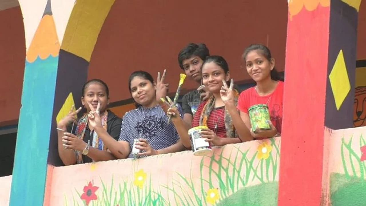 ಸಾಕ್ಷರತೆ: ಕೇರಳ ನಂ.1, ಡೆಲ್ಲಿ 2, ಆಂಧ್ರ ಪ್ರದೇಶ ಲಾಸ್ಟ್..! ಸಾಕ್ಷರತೆ: ಕೇರಳ ನಂ.1, ಡೆಲ್ಲಿ 2, ಆಂಧ್ರ ಪ್ರದೇಶ ಲಾಸ್ಟ್..!