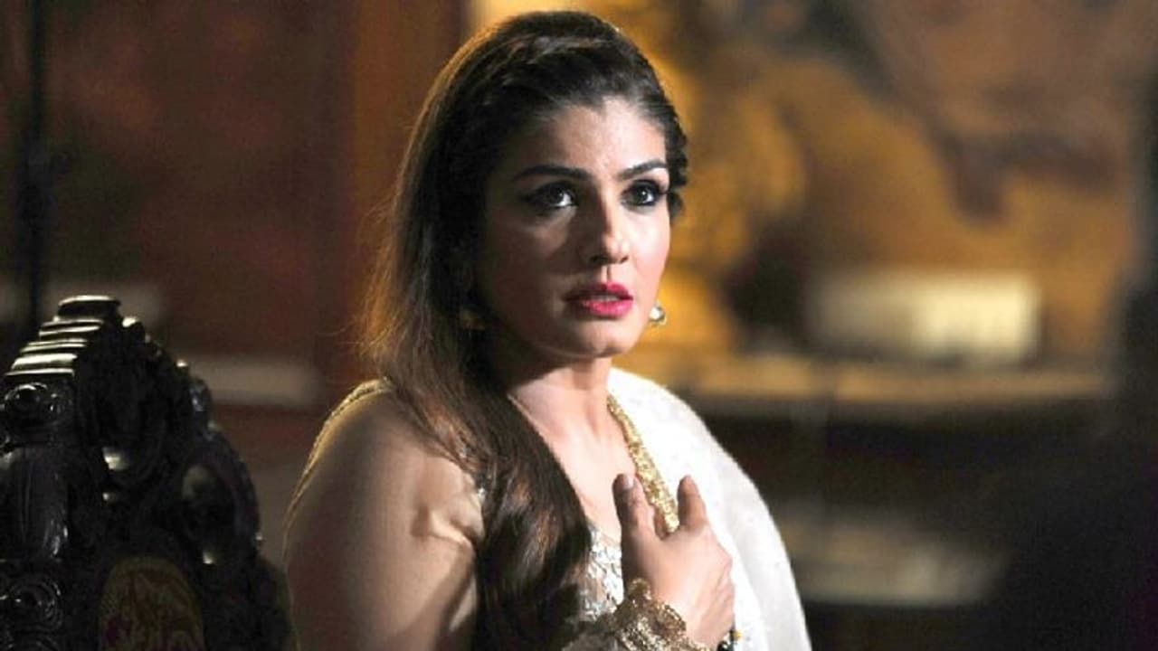 హీరో గర్ల్ఫ్రెండ్కు నచ్చలేదని తీసేశారు: హీరోయిన్ ఆవేదన హీరో గర్ల్ఫ్రెండ్కు నచ్చలేదని తీసేశారు: హీరోయిన్ ఆవేదన