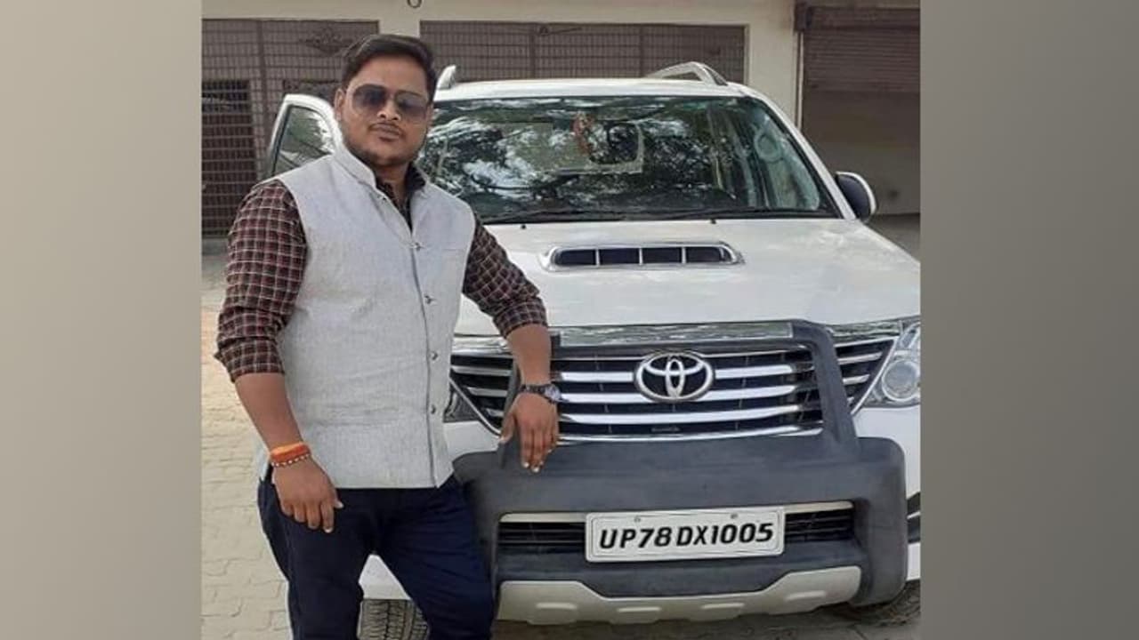 ഗുണ്ടാത്തലവൻ അമർ ദുബെയെ വെടിവെച്ചു കൊന്നു