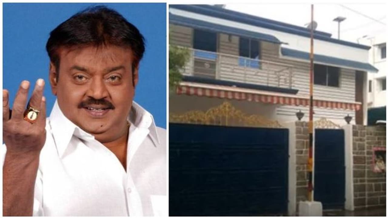 ஒரே போன் கால்... அலறியடித்துக்கொண்டு விஜயகாந்த் வீட்டிற்குள் திபு திபுவென நுழைந்த போலீஸ்..! ஒரே போன் கால்... அலறியடித்துக்கொண்டு விஜயகாந்த் வீட்டிற்குள் திபு திபுவென நுழைந்த போலீஸ்..!