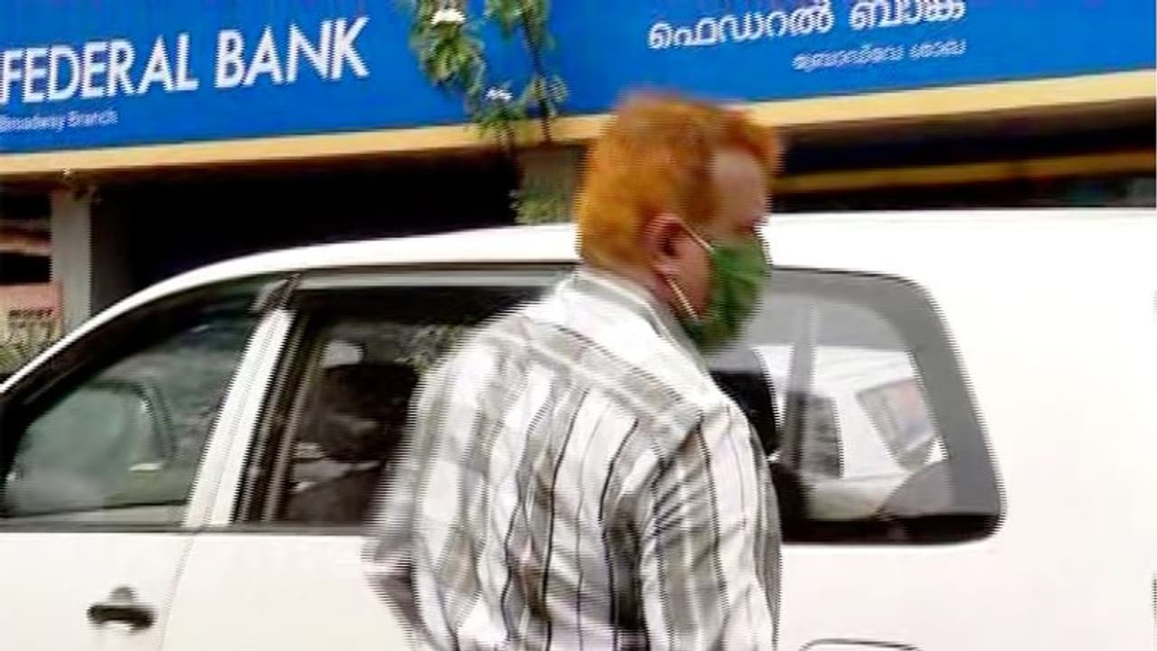 സ്വർണ്ണക്കടത്ത് കേസ്; സിബിഐ സംഘം കസ്റ്റംസ് ഓഫിസിലെത്തി വിവരങ്ങൾ ശേഖരിച്ചു