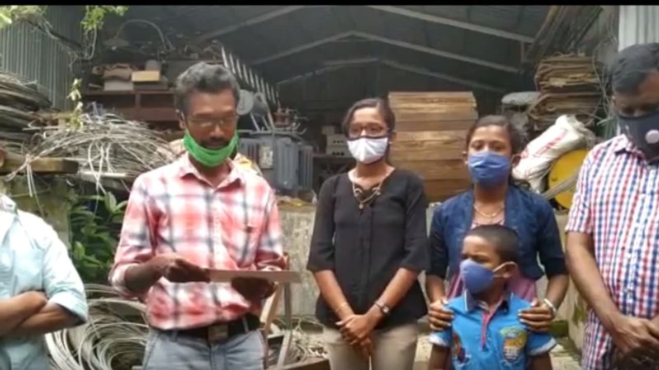 അനന്യയുടെ A+ന് കാരുണ്യത്തിന്റെ സ്വർണ്ണ തിളക്കം; കയ്യടിച്ചേ മതിയാകൂ അനന്യയുടെ A+ന് കാരുണ്യത്തിന്റെ സ്വർണ്ണ തിളക്കം; കയ്യടിച്ചേ മതിയാകൂ