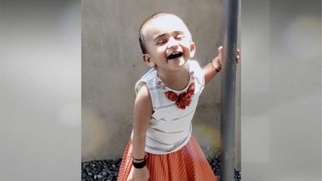 ദുരൂഹതകളും സംശയങ്ങളും ബാക്കിയാക്കി രണ്ടുവയസുകാരിയുടെ മരണം