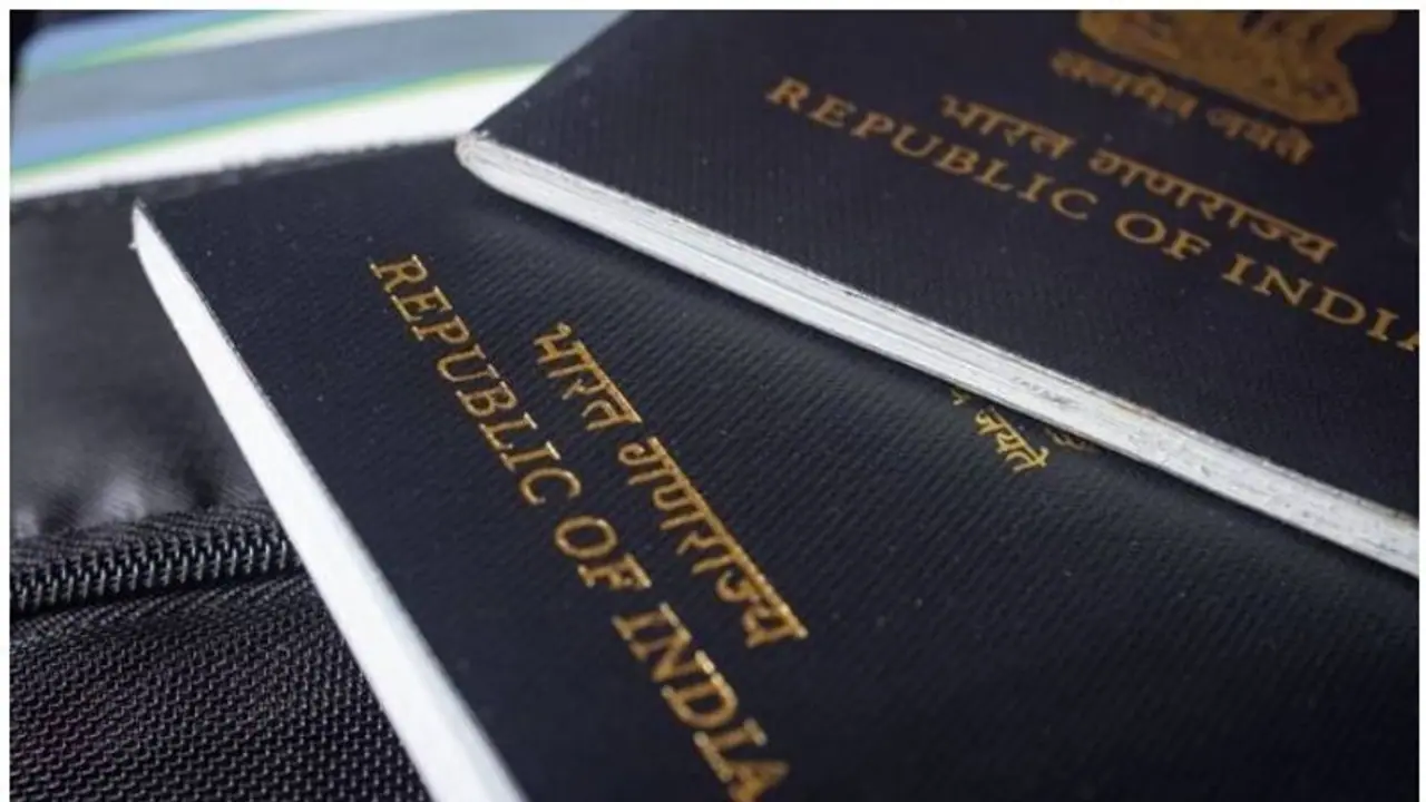 ಭಾರದಲ್ಲಿನ್ನು E ಪಾಸ್ಪೋರ್ಟ್; ಕೇಂದ್ರದಿಂದ ಹೊಸ ಮಾದರಿ ಜಾರಿ! ಭಾರದಲ್ಲಿನ್ನು E ಪಾಸ್ಪೋರ್ಟ್; ಕೇಂದ್ರದಿಂದ ಹೊಸ ಮಾದರಿ ಜಾರಿ!