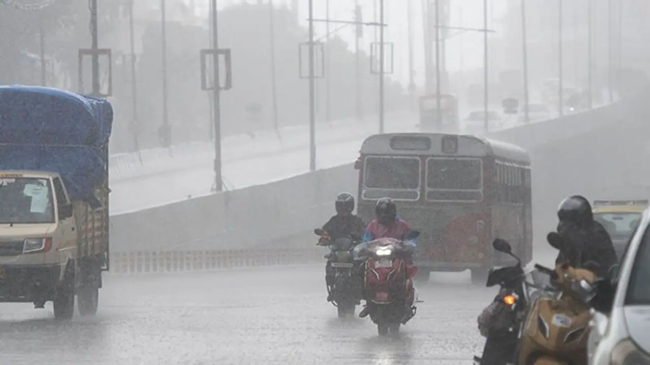 ‘Heavy to very heavy’ rainfall likely in Mumbai, Thane on July 15: IMD