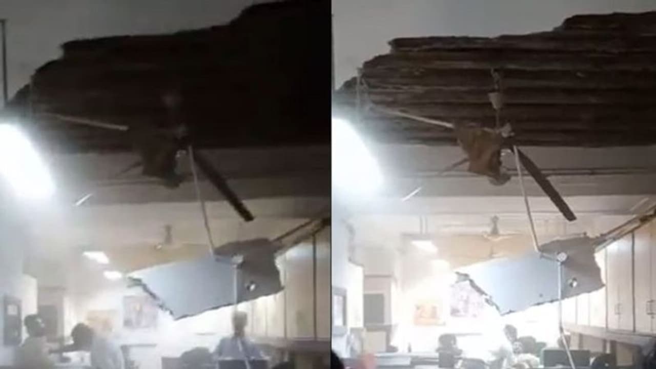 ದೆಹಲಿ ಕ್ಯಾಬಿನೆಟ್ ಸಚಿವಾಲಯದ ಮೇಲ್ಚಾವಣಿ ಕುಸಿತ, ಓರ್ವನಿಗೆ ಗಾಯ! ದೆಹಲಿ ಕ್ಯಾಬಿನೆಟ್ ಸಚಿವಾಲಯದ ಮೇಲ್ಚಾವಣಿ ಕುಸಿತ, ಓರ್ವನಿಗೆ ಗಾಯ!