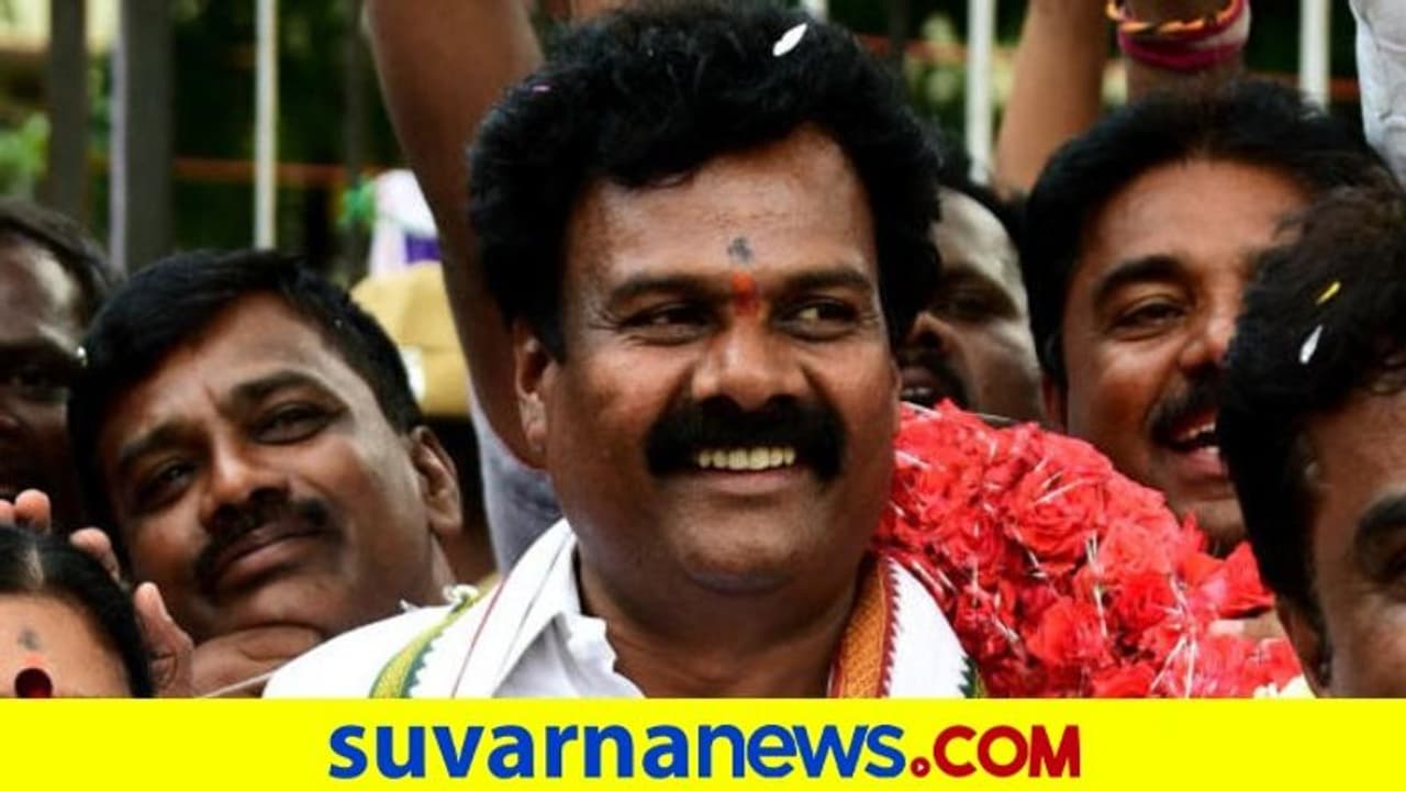 ಕೋವಿಡ್ಗೆ ಭಯ ಪಡುವ ಅವಶ್ಯಕತೆಯಿಲ್ಲ, ಧೈರ್ಯವಾಗಿರಿ: ಕೊರೋನಾ ಗೆದ್ದ ಶಾಸಕ ಶಿವಣ್ಣ ಕೋವಿಡ್ಗೆ ಭಯ ಪಡುವ ಅವಶ್ಯಕತೆಯಿಲ್ಲ, ಧೈರ್ಯವಾಗಿರಿ: ಕೊರೋನಾ ಗೆದ್ದ ಶಾಸಕ ಶಿವಣ್ಣ