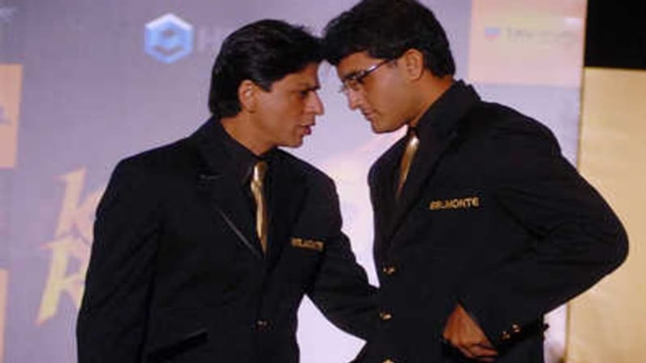 கம்பீருக்கு கொடுத்த சுதந்திரத்தை கங்குலிக்கு கொடுக்காத ஷாருக்கான்..! கம்பீருக்கு கொடுத்த சுதந்திரத்தை கங்குலிக்கு கொடுக்காத ஷாருக்கான்..!