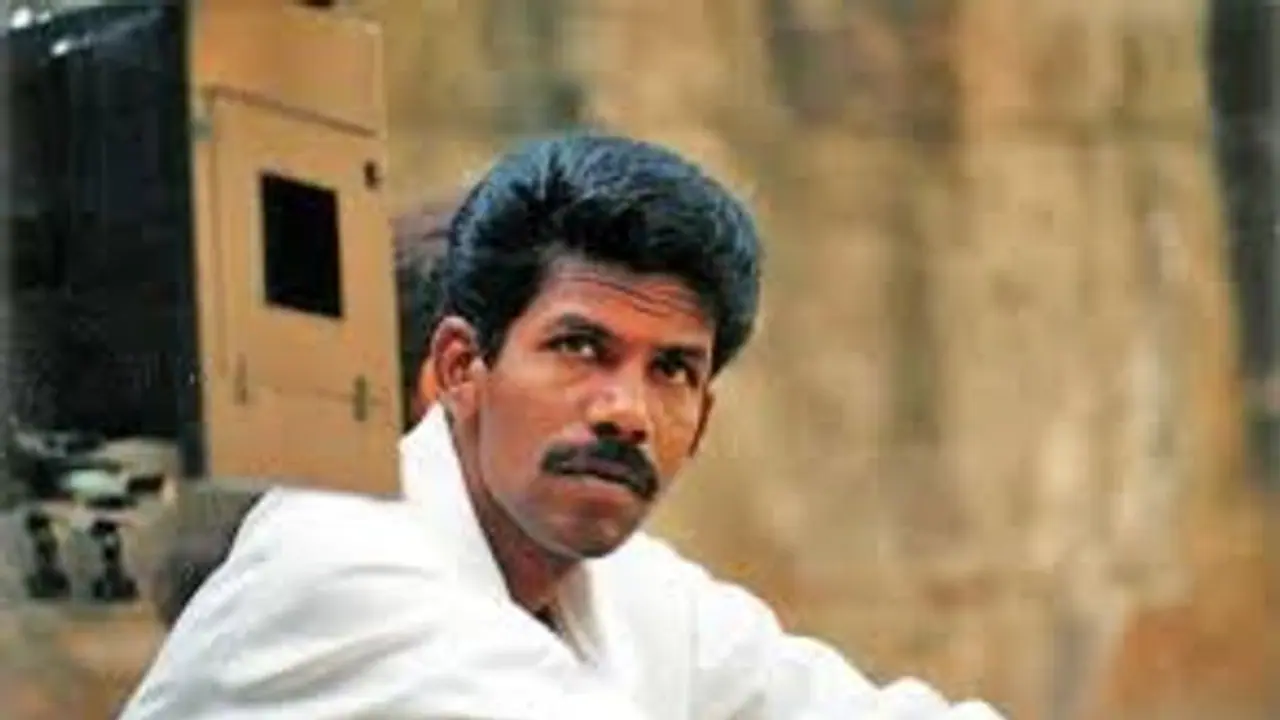 இயக்குனர் பாலாவின் அடுத்த படத்தின் டைட்டிலோடு வெளியான ஃபர்ஸ்ட் லுக்..! இயக்குனர் பாலாவின் அடுத்த படத்தின் டைட்டிலோடு வெளியான ஃபர்ஸ்ட் லுக்..!