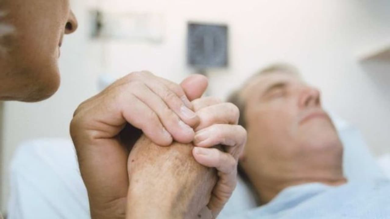 'മരണത്തിന്റെ നിമിഷങ്ങളില് കേള്വി പ്രവര്ത്തിക്കും'; പുതിയ പഠനം... 'മരണത്തിന്റെ നിമിഷങ്ങളില് കേള്വി പ്രവര്ത്തിക്കും'; പുതിയ പഠനം...