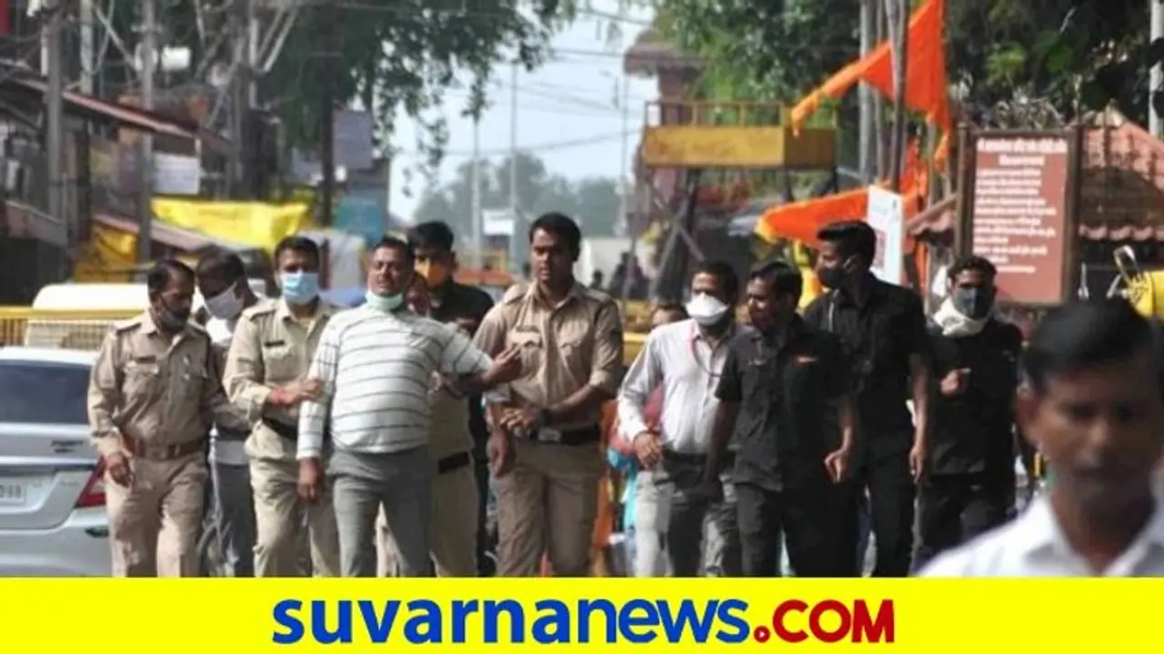 ಕಾನ್ಪುರ ಡಾನ್ ವಿಕಾಸ್ ದುಬೆ 33 ಮನೆ ಒಡೆಯ! ಕಾನ್ಪುರ ಡಾನ್ ವಿಕಾಸ್ ದುಬೆ 33 ಮನೆ ಒಡೆಯ!