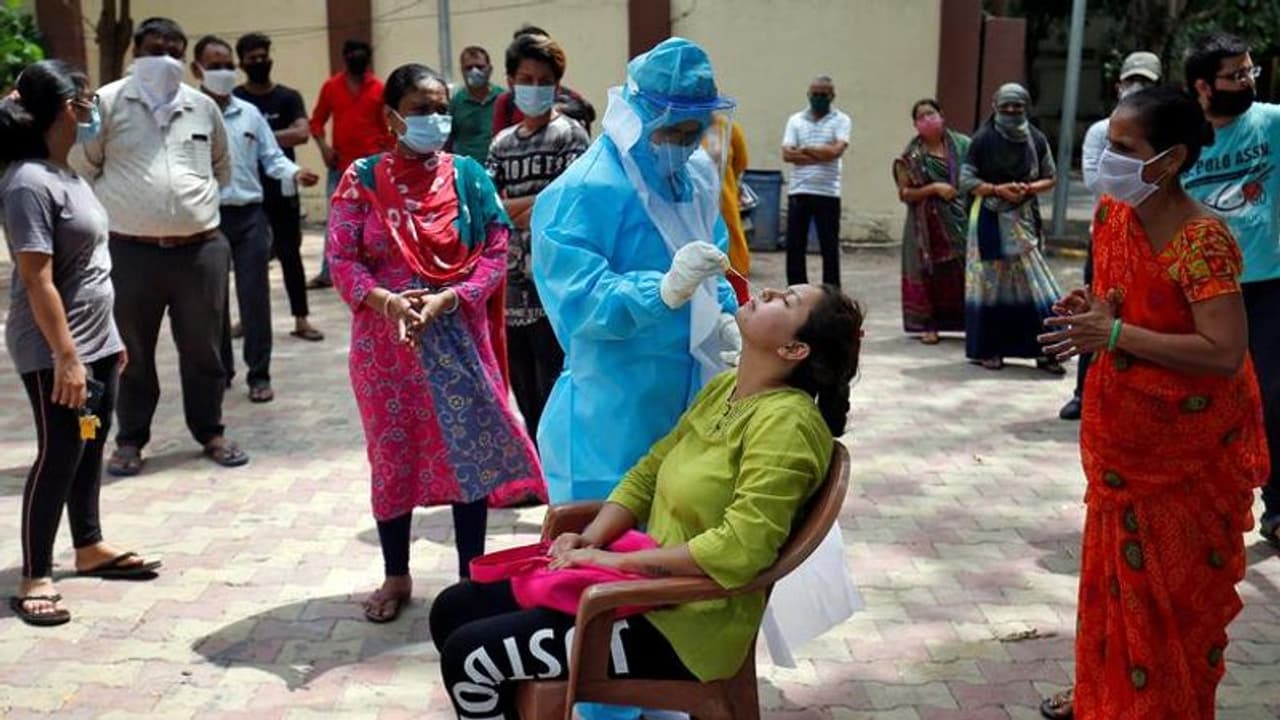 महाराष्ट्र में राजभवन में पहुंचा कोरोना संक्रमण, आइसोलेशन में गए गवर्नर   कोश्यारी