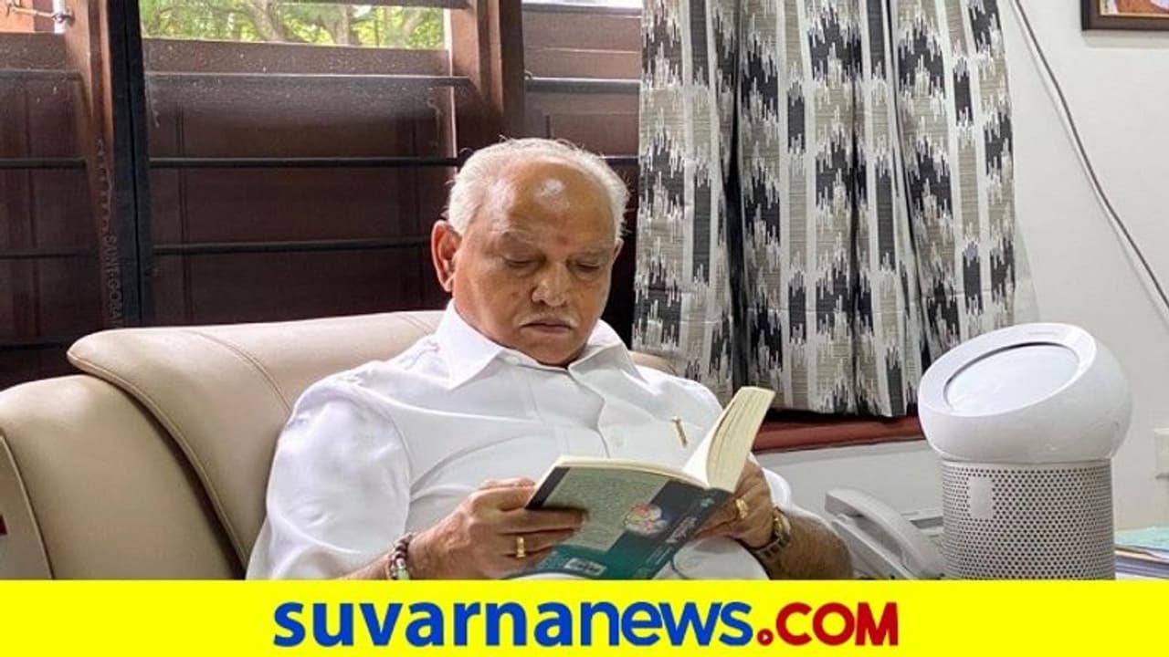 ಕೊರೋನಾ ಸಂಕಷ್ಟದ ನಡುವೆಯೂ ತವರು ಮರೆಯದ ಸಿಎಂ! ಕೊರೋನಾ ಸಂಕಷ್ಟದ ನಡುವೆಯೂ ತವರು ಮರೆಯದ ಸಿಎಂ!