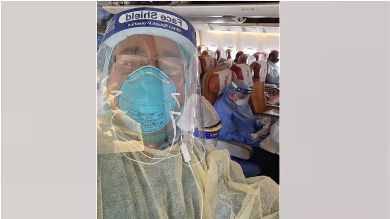 സാമൂഹിക പ്രവര്ത്തകര് ഇടപെട്ടു; കരള് രോഗം ബാധിച്ച പ്രവാസി മലയാളി അടിയന്തര ചികിത്സയ്ക്കായി നാട്ടിലേക്ക് സാമൂഹിക പ്രവര്ത്തകര് ഇടപെട്ടു; കരള് രോഗം ബാധിച്ച പ്രവാസി മലയാളി അടിയന്തര ചികിത്സയ്ക്കായി നാട്ടിലേക്ക്