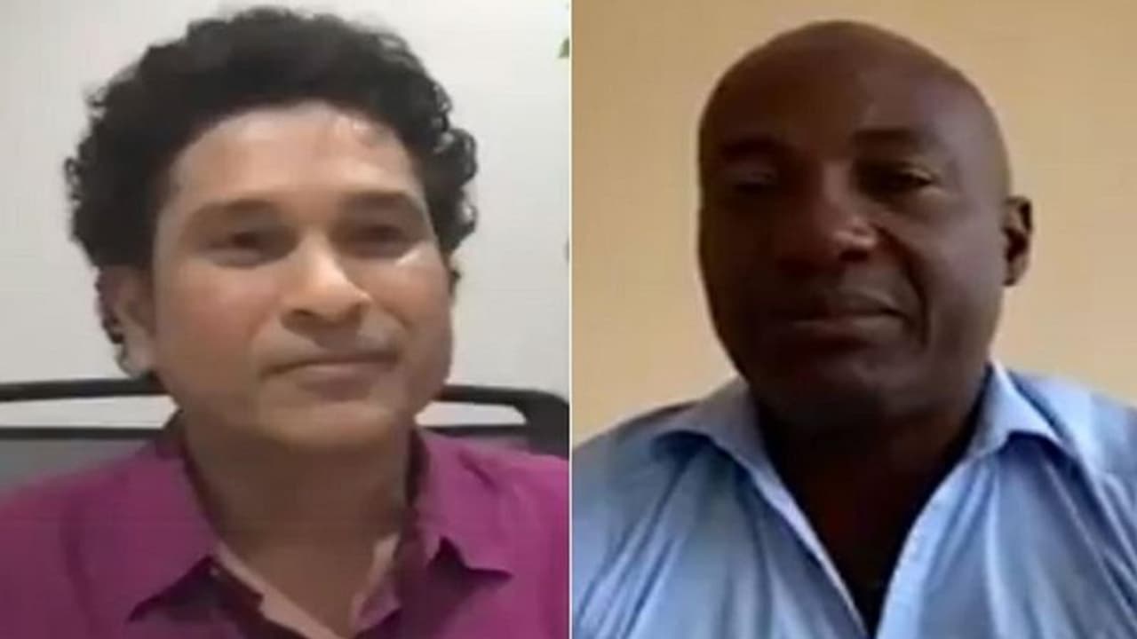 सचिन तेंदुलकर ने दी आईसीसी को सलाह, कहा डीआरएस में गेंद स्टम्प को छू रही हो तो बल्लेबाज को दिया जाए आउट सचिन तेंदुलकर ने दी आईसीसी को सलाह, कहा डीआरएस में गेंद स्टम्प को छू रही हो तो बल्लेबाज को दिया जाए आउट