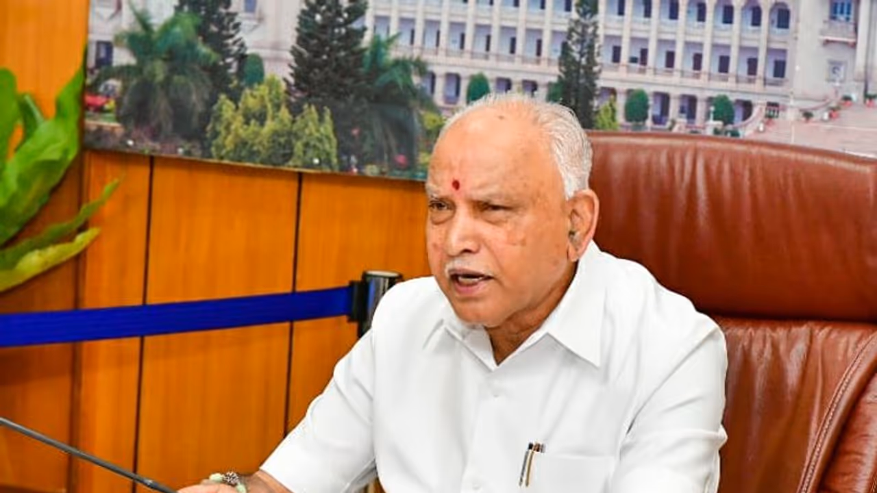 Karnataka CM likely to decide on extending lockdown to other districts Karnataka CM likely to decide on extending lockdown to other districts