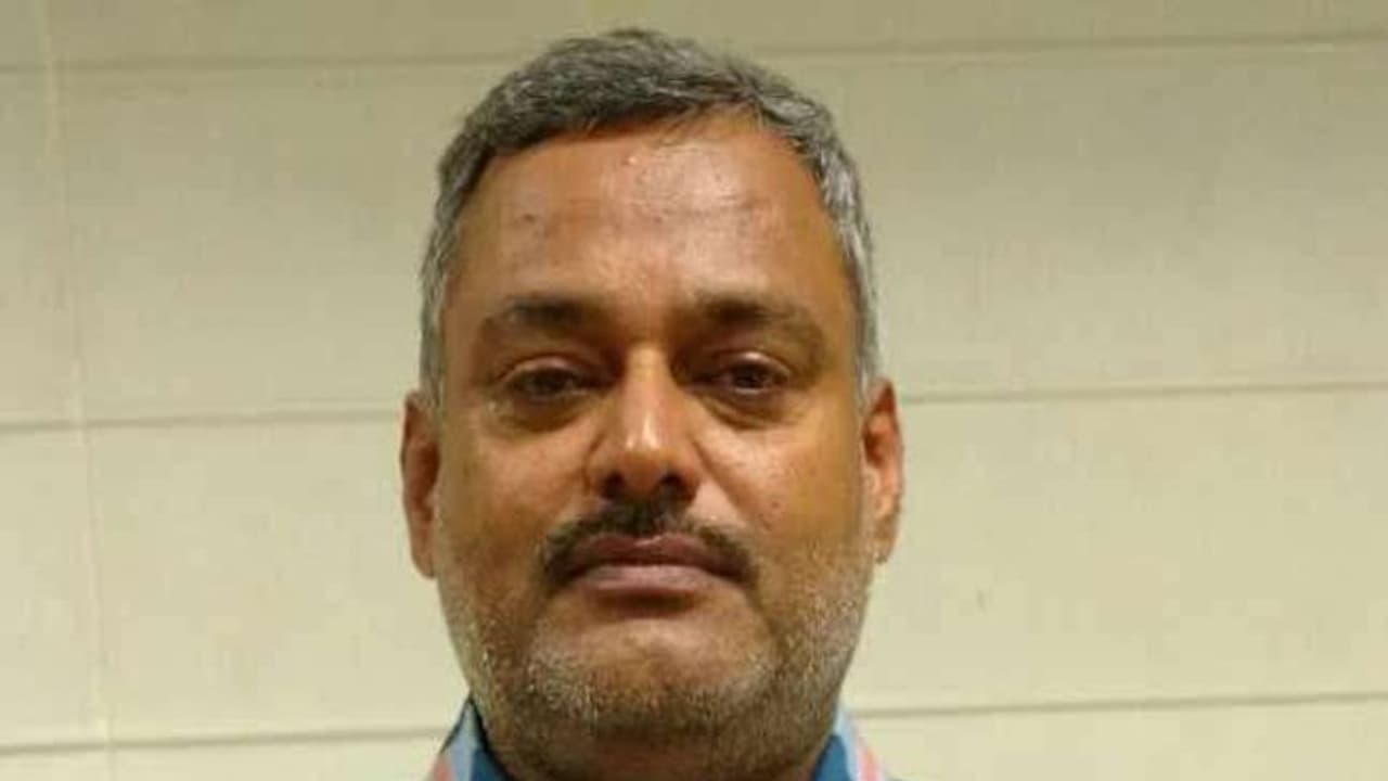 বাহুবলী বিকাশ দুবেব মাসিক আয় দেখে মাথা ঘুরে গেছে তদন্তকারীদের, রোজগারের উৎস আর মোহনা এখনও অস্পষ্ট