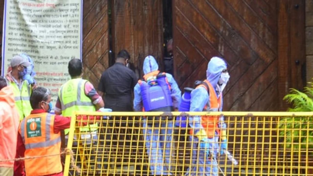 കൊവിഡ് ഗ്രാഫ് ഉയര്‍ന്നുതന്നെ, കർണാടകത്തിൽ രോഗികള്‍ കാല്‍ ലക്ഷത്തിലേക്ക്, തമിഴ്നാട്ടിൽ 4328 പേർക്ക് കൂടി രോഗം