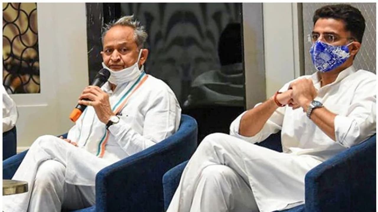 ത്രിശങ്കുവിൽ സച്ചിൻ പൈലറ്റ്, നിയമസഭാ കക്ഷി യോഗം ബഹിഷ്കരിച്ചു, കാത്തിരുന്ന് ബിജെപി