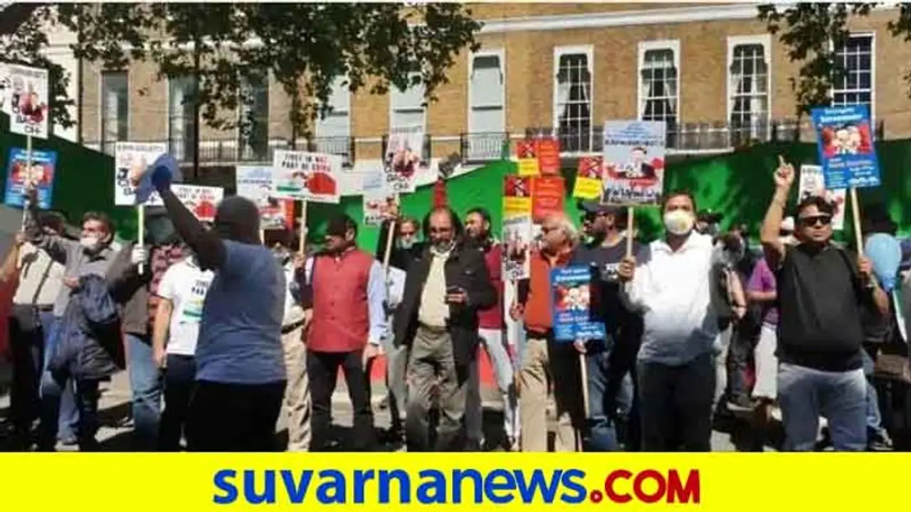 ಚೀನಾ ವಿರುದ್ಧ ಪ್ರತಿಭಟನೆ; ಭಾರತೀಯರ ಜೊತೆ ಜನ ಗಣ ಮನ ಹಾಡಿದ ಪಾಕಿಸ್ತಾನಿಯರು! ಚೀನಾ ವಿರುದ್ಧ ಪ್ರತಿಭಟನೆ; ಭಾರತೀಯರ ಜೊತೆ ಜನ ಗಣ ಮನ ಹಾಡಿದ ಪಾಕಿಸ್ತಾನಿಯರು!