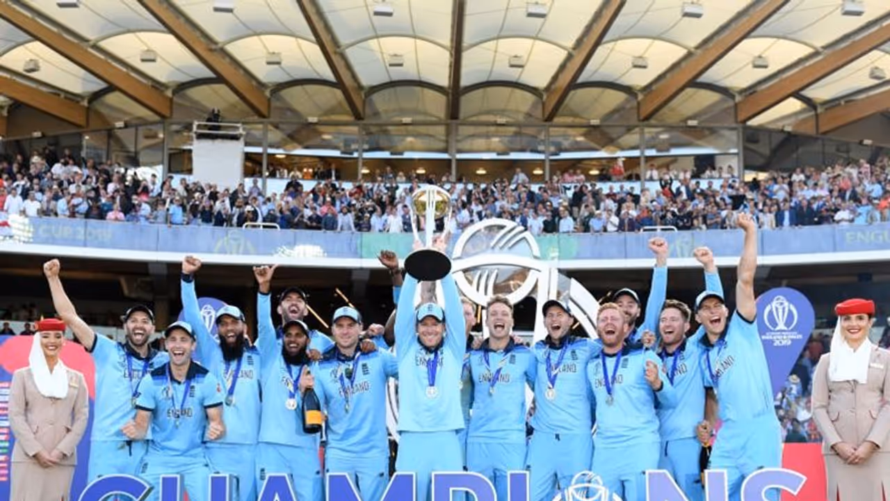 2019 వన్డే వరల్డ్కప్ సమయంలో ఫిక్సింగ్ యత్నం... ఇద్దరు క్రికెటర్లపై ఎనిమిదేళ్ల నిషేధం... 2019 వన్డే వరల్డ్కప్ సమయంలో ఫిక్సింగ్ యత్నం... ఇద్దరు క్రికెటర్లపై ఎనిమిదేళ్ల నిషేధం...