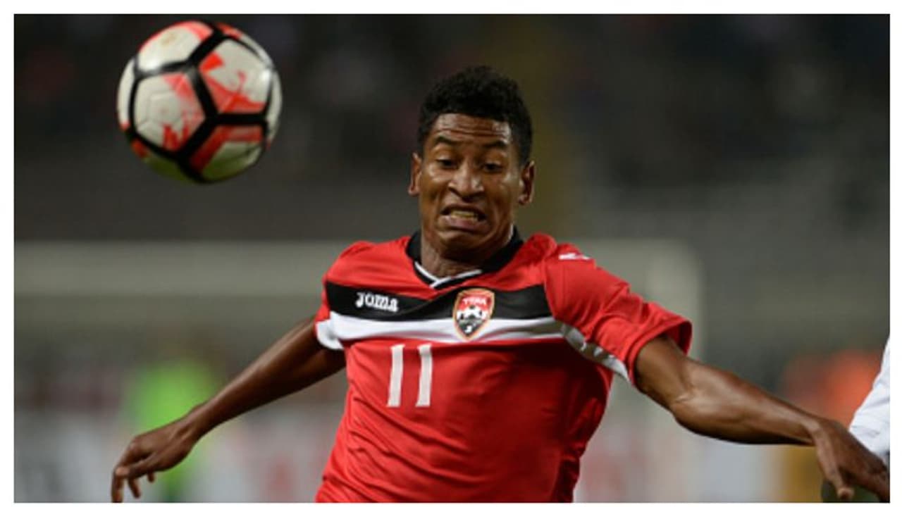 প্লাজাকে নিয়ে দল গঠনে বড় চমক দিল মহামেডান স্পোর্টিং প্লাজাকে নিয়ে দল গঠনে বড় চমক দিল মহামেডান স্পোর্টিং