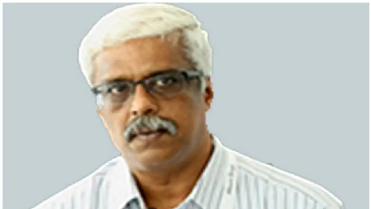 Kerala gold smuggling case: M Sivasankar appears before Customs again for interrogation Kerala gold smuggling case: M Sivasankar appears before Customs again for interrogation