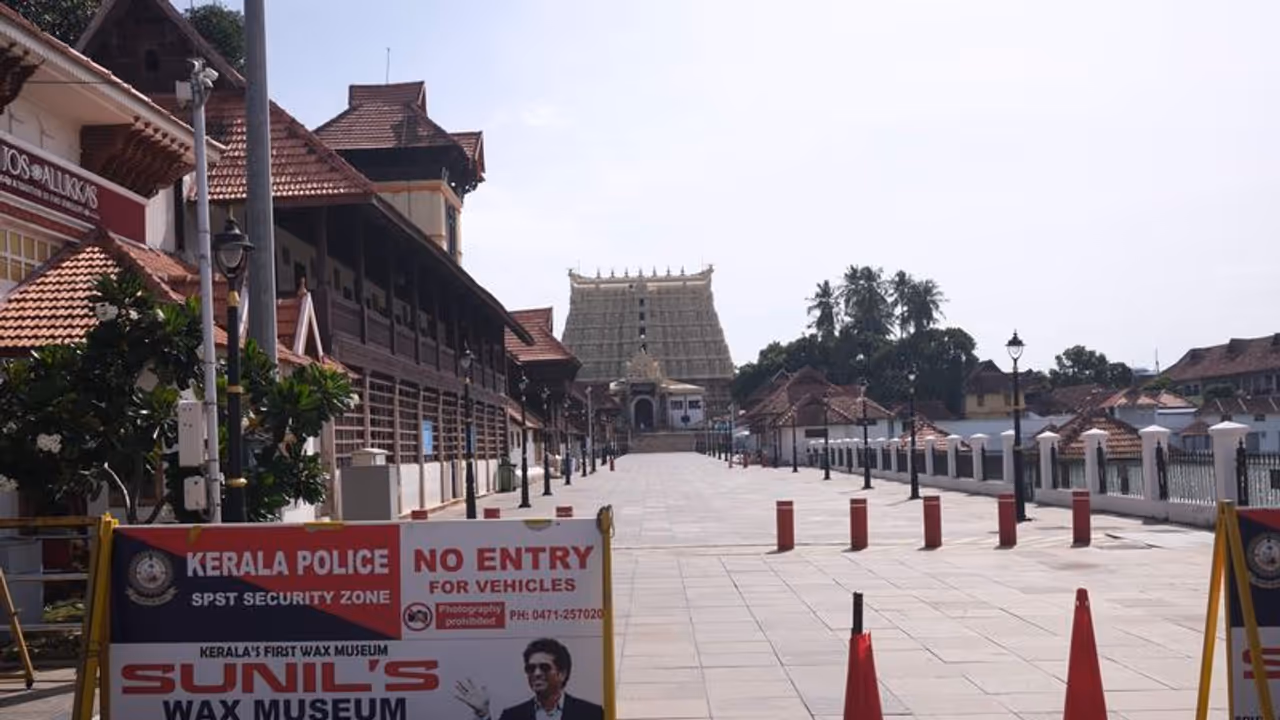 Covid Kerala : തിരുവനന്തപുരത്ത് കർശനനിയന്ത്രണം; ബി കാറ്റഗറി നിയന്ത്രങ്ങളിൽ കളക്ടറുടെ ഉത്തരവ്