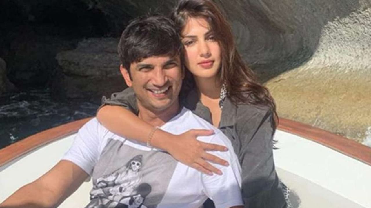 सुशांत सिंह की गर्लफ्रेंड को मिली रेप और जान से मारने की धमकी, एक्ट्रेस ने मांगी साइबर क्राइम सेल से मदद सुशांत सिंह की गर्लफ्रेंड को मिली रेप और जान से मारने की धमकी, एक्ट्रेस ने मांगी साइबर क्राइम सेल से मदद