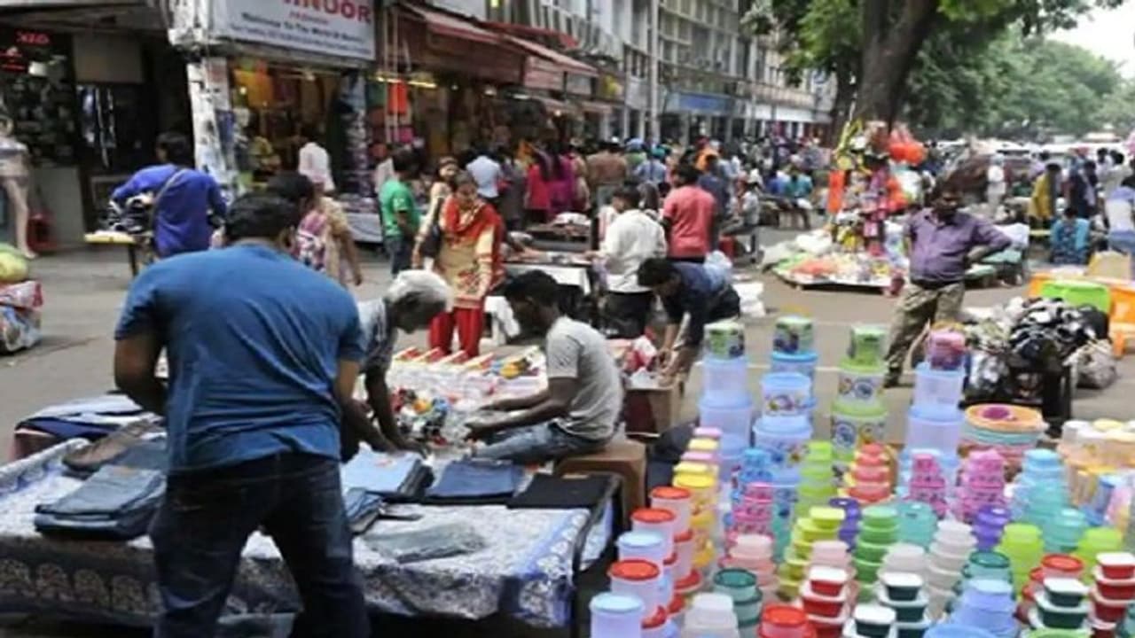 PM SVANidhi Yojana: स्ट्रीट वेंडर्स इस तरह से उठा सकते हैं केंद्र सरकार की इस योजना का लाभ PM SVANidhi Yojana: स्ट्रीट वेंडर्स इस तरह से उठा सकते हैं केंद्र सरकार की इस योजना का लाभ