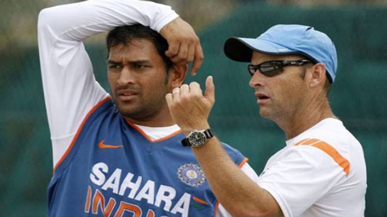 टीम इंडिया के पूर्व कोच गैरी कर्स्टन हैं 'माही' के कायल, कहा मेरे लिए सबसे प्रभावी व्यक्तियों में थे धोनी टीम इंडिया के पूर्व कोच गैरी कर्स्टन हैं 'माही' के कायल, कहा मेरे लिए सबसे प्रभावी व्यक्तियों में थे धोनी