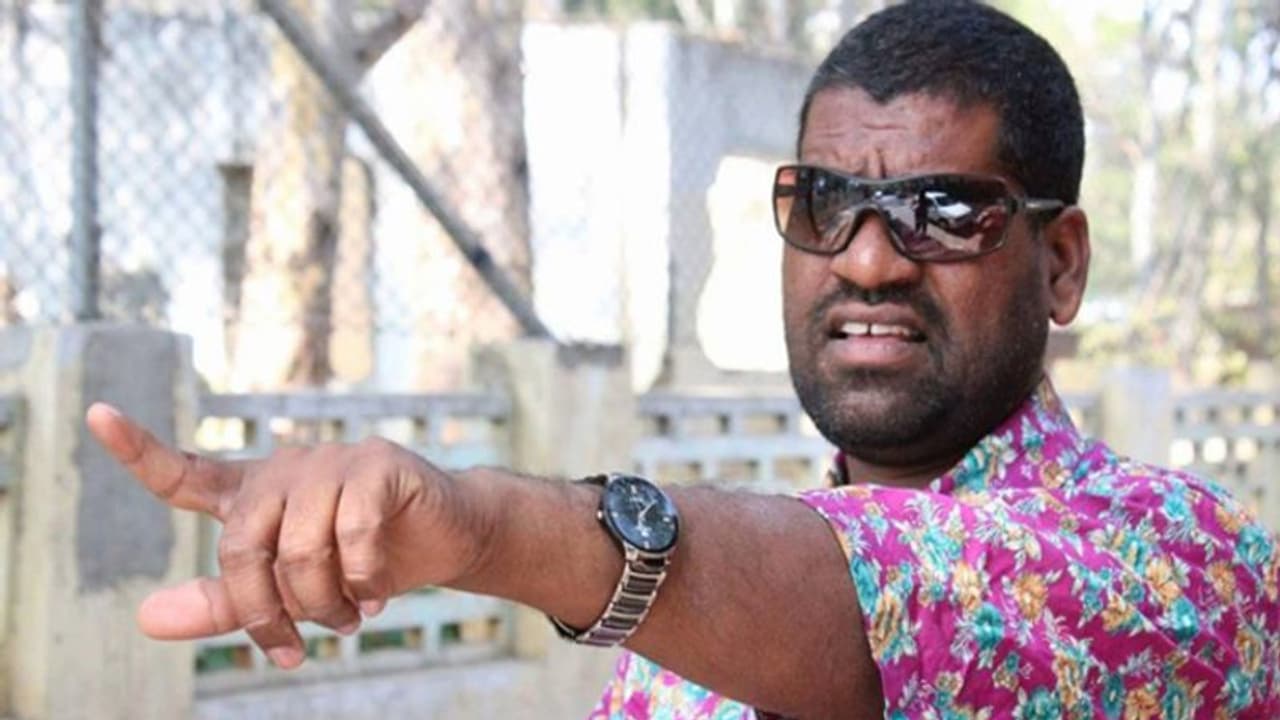 బీఆర్ఎస్ లోకి బిత్తిరి సత్తి..! ఇక వారి ఓట్లన్ని కారుకేనా..!? బీఆర్ఎస్ లోకి బిత్తిరి సత్తి..! ఇక వారి ఓట్లన్ని కారుకేనా..!?