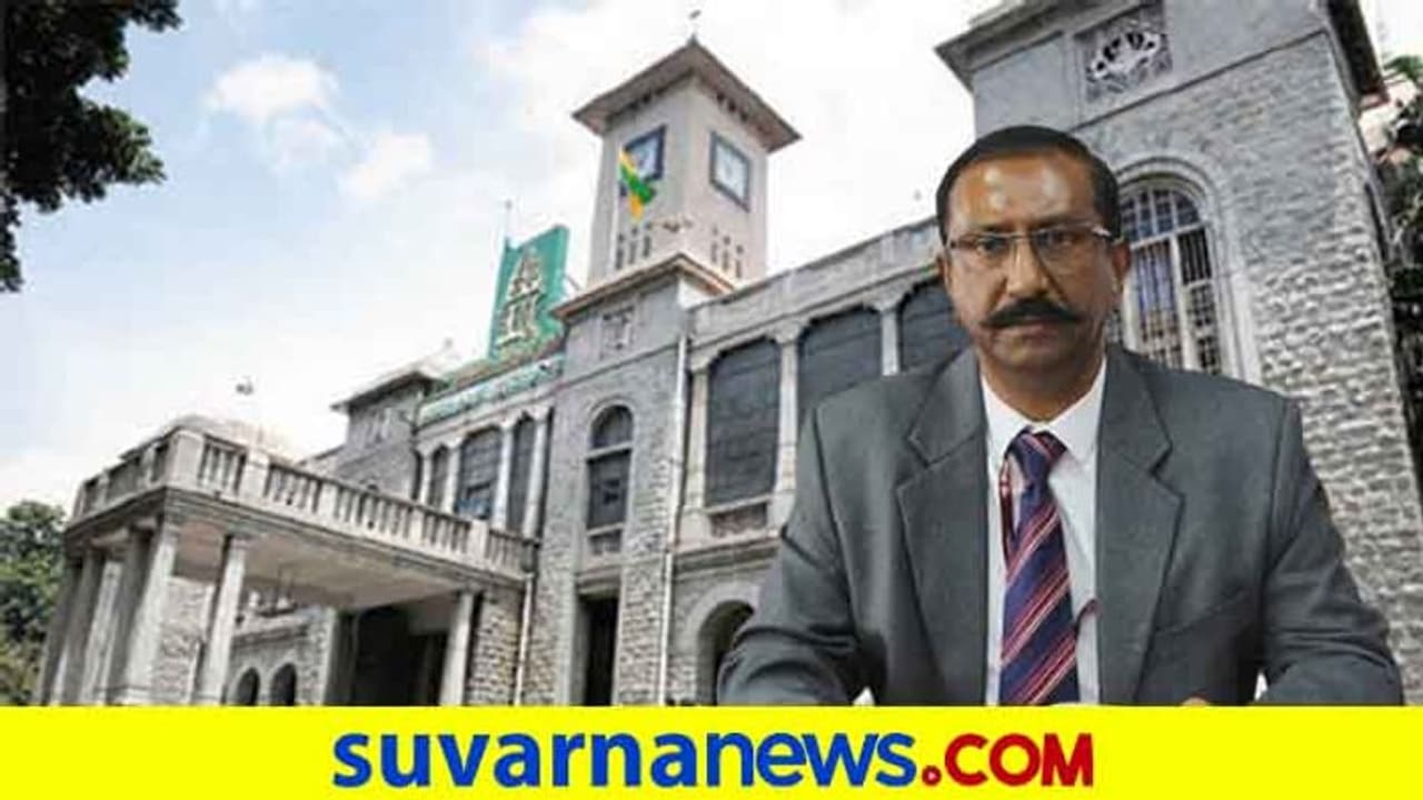 ನಿನ್ನೆ ಸಭೆಗೆ ನೋ ಎಂಟ್ರಿ: ಇವತ್ತು ಅಧಿಕಾರದಿಂದಲೇ ಎತ್ತಂಗಡಿ: BBMPಗೆ ಹೊಸ ಬಾಸ್ ನಿನ್ನೆ ಸಭೆಗೆ ನೋ ಎಂಟ್ರಿ: ಇವತ್ತು ಅಧಿಕಾರದಿಂದಲೇ ಎತ್ತಂಗಡಿ: BBMPಗೆ ಹೊಸ ಬಾಸ್