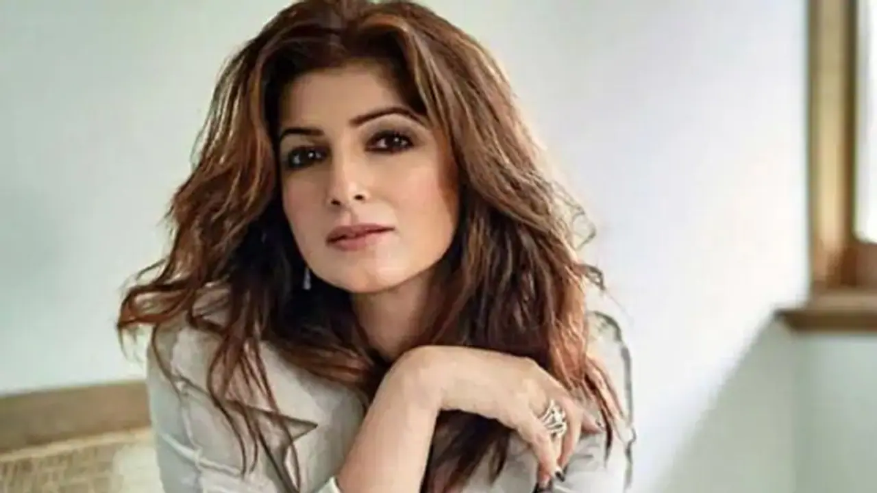 Mrs Funnybones aka Twinkle Khanna took a dig at her filmy career, said "Mela Has Certainly Left A Scar" Mrs Funnybones aka Twinkle Khanna took a dig at her filmy career, said "Mela Has Certainly Left A Scar"