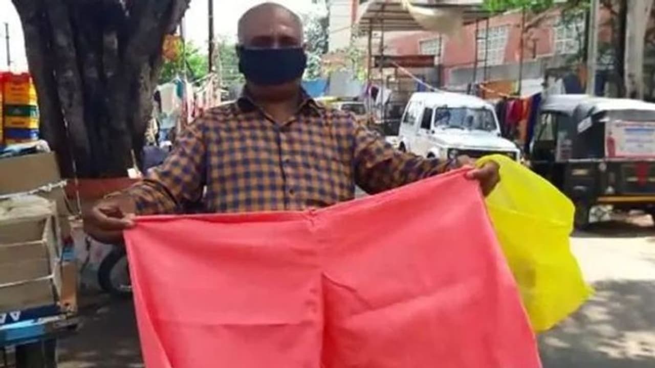 Man approaches Bhopal cops against tailor for 'too short' underpants; here’s what police said Man approaches Bhopal cops against tailor for 'too short' underpants; here’s what police said