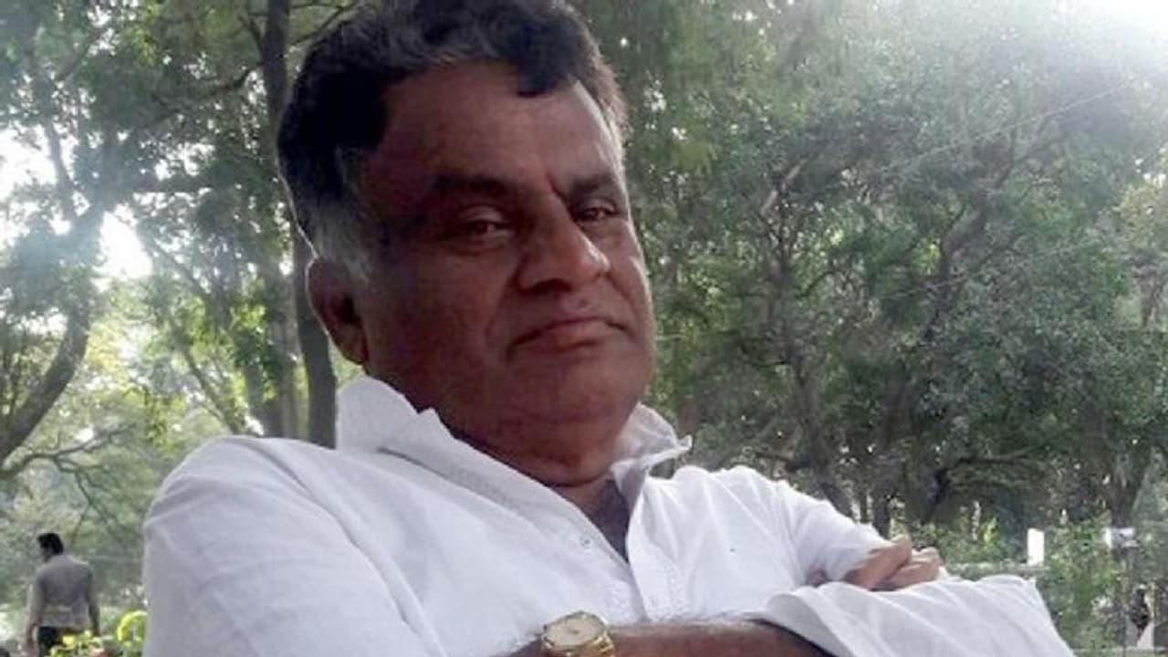 కరోనాకు మరో సీనియర్ నటుడు బలి.. ఇండస్ట్రీలో విషాదం కరోనాకు మరో సీనియర్ నటుడు బలి.. ఇండస్ట్రీలో విషాదం