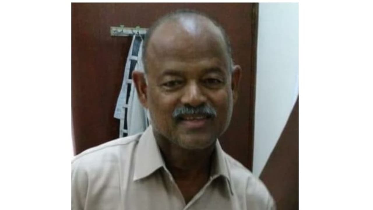 ഒമാനില് കൊവിഡ് ബാധിച്ച് ഒരു മലയാളി കൂടി മരിച്ചു ഒമാനില് കൊവിഡ് ബാധിച്ച് ഒരു മലയാളി കൂടി മരിച്ചു