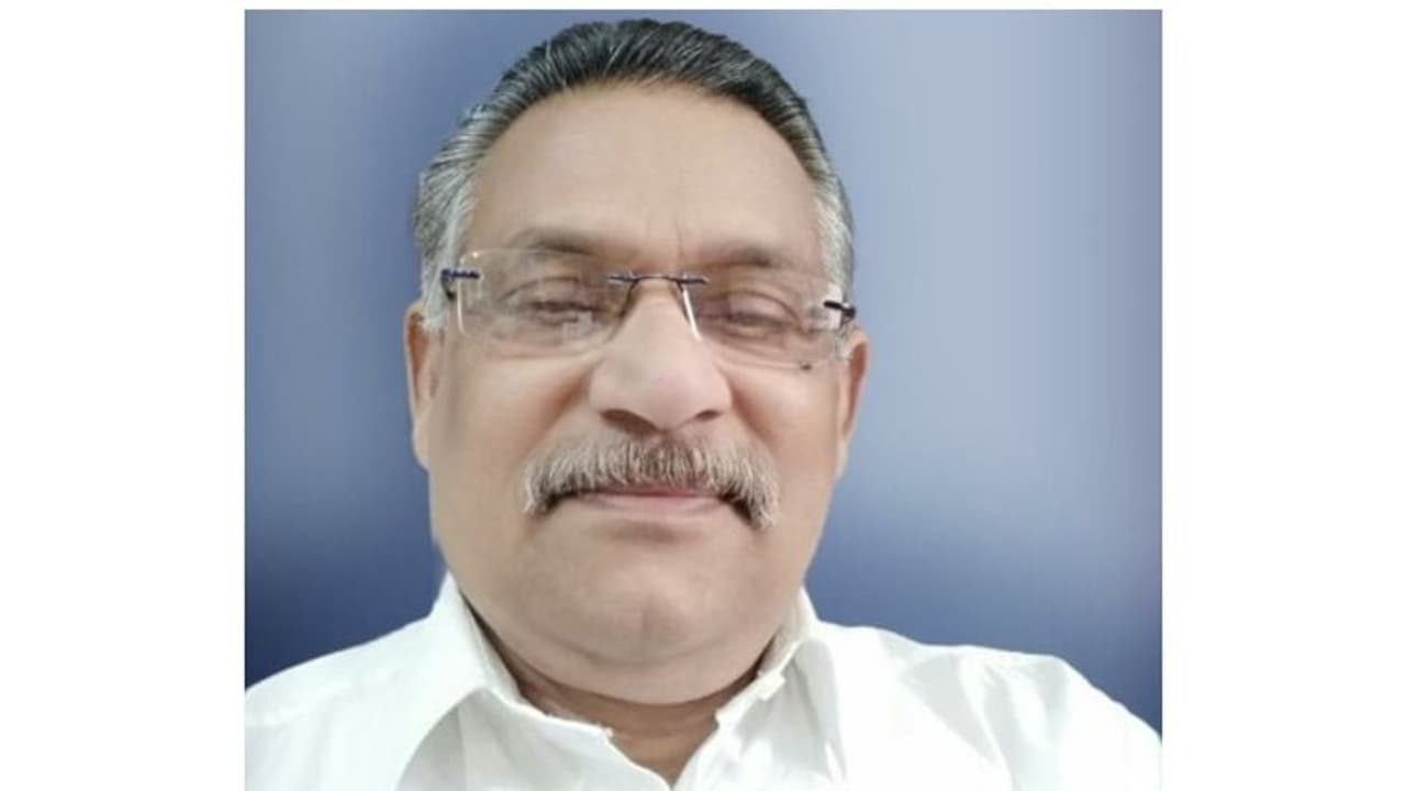 കൊവിഡ് ബാധിച്ച് ചികിത്സയില് കഴിയുകയായിരുന്ന പ്രവാസി മലയാളി മരിച്ചു കൊവിഡ് ബാധിച്ച് ചികിത്സയില് കഴിയുകയായിരുന്ന പ്രവാസി മലയാളി മരിച്ചു