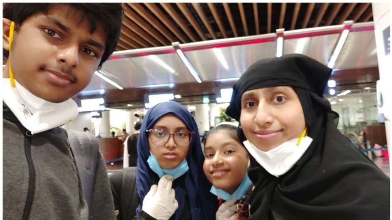 ഇന്ത്യയിൽ നിന്നുള്ള പ്രവാസികൾ പ്രത്യേക അനുമതിയോടെ ഒമാനിൽ തിരികെയെത്തി ഇന്ത്യയിൽ നിന്നുള്ള പ്രവാസികൾ പ്രത്യേക അനുമതിയോടെ ഒമാനിൽ തിരികെയെത്തി