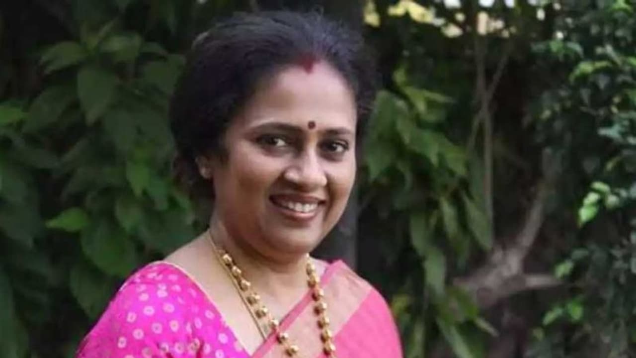 நான் பாஜகவில் சேரவே இல்லை.. பிறகு எப்படி விலக முடியும்? மீடியாவுக்கு எதிராக கொதித்த லட்சுமி ராமகிருஷ்ணன்.!